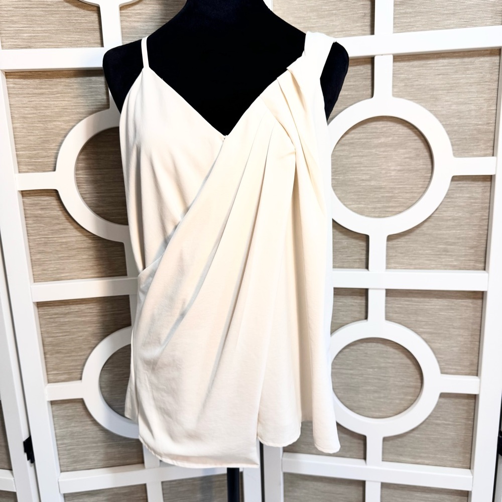 *NWT! EXPRESS “Cream” Women's Top, SZ-M